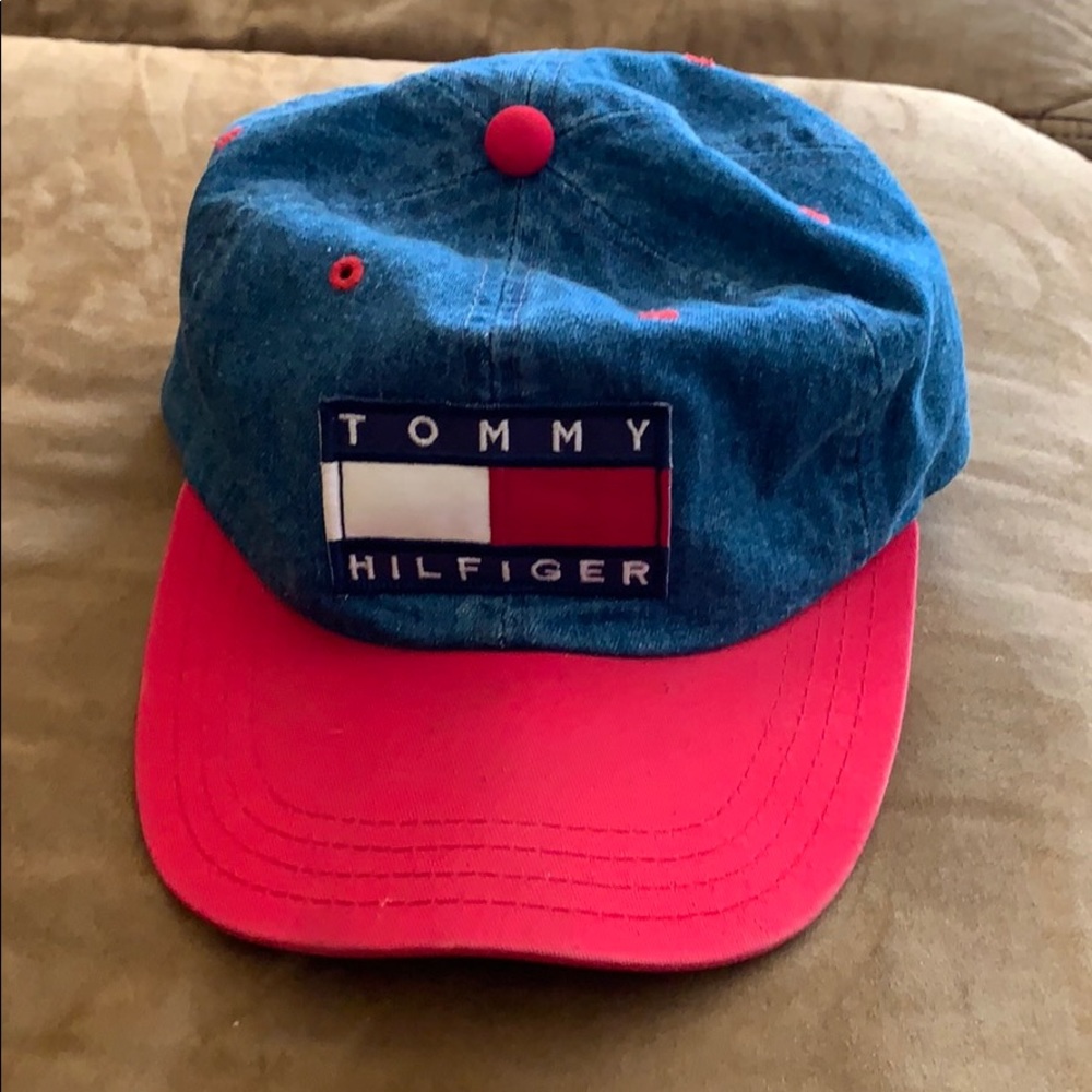 Vintage Tommy Hilfiger SnapBack